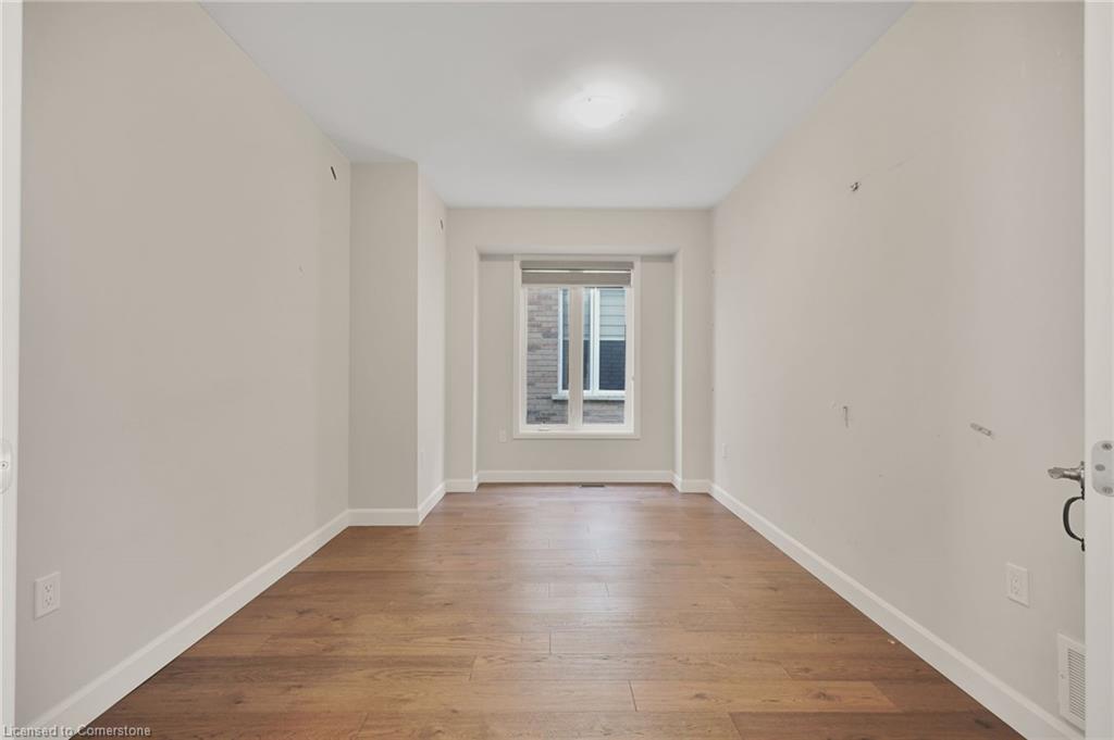 101 York Drive, Peterborough, ON - Indoor Photo Showing Other Room