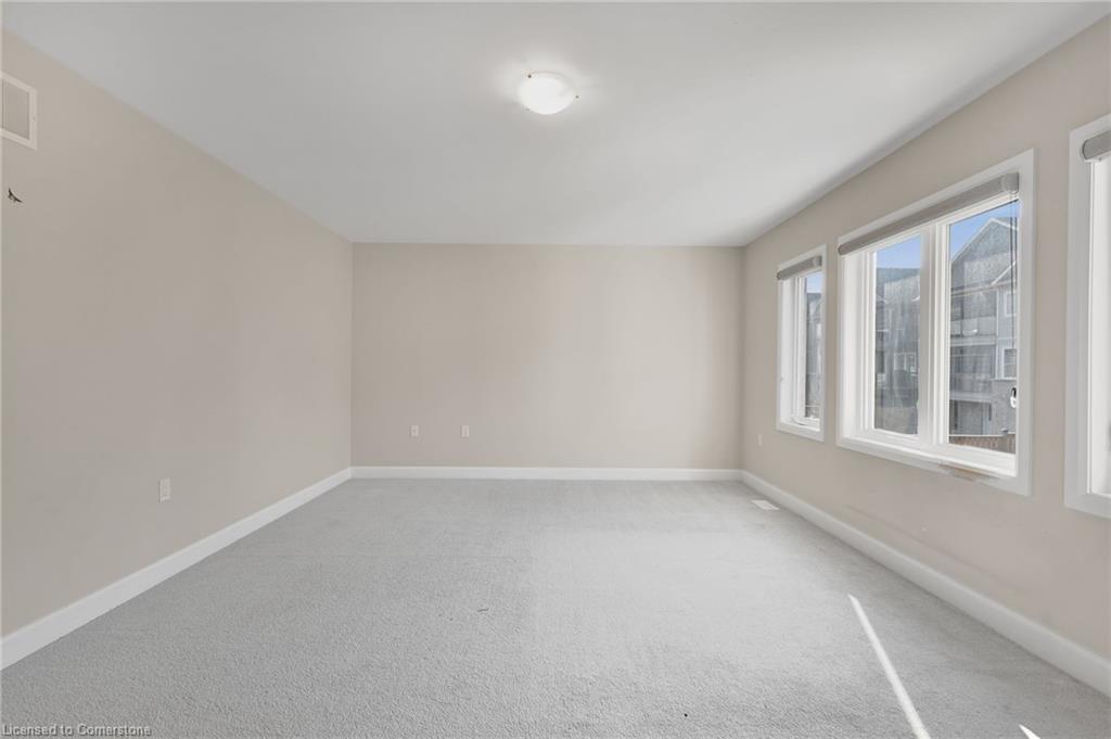 101 York Drive, Peterborough, ON - Indoor Photo Showing Other Room