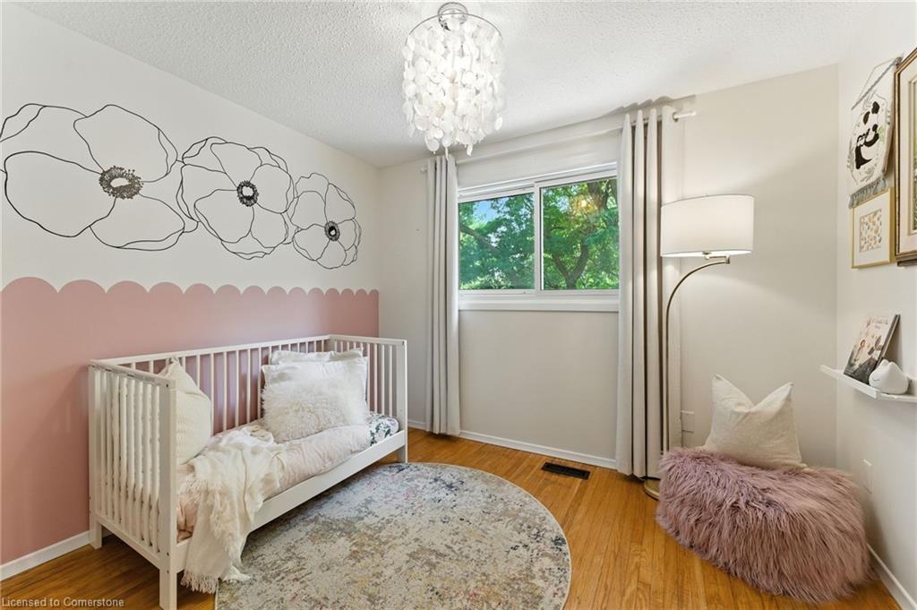 68 Westmount Mews, Cambridge, ON - Indoor Photo Showing Bedroom