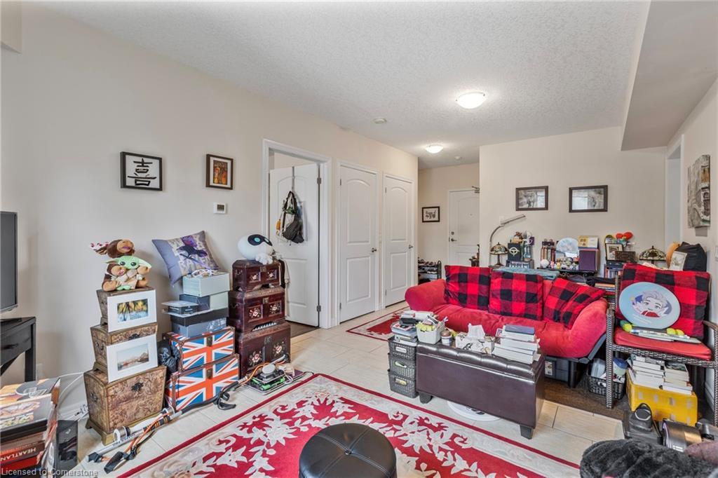 108-886 Golf Links Road, Ancaster, ON - Indoor