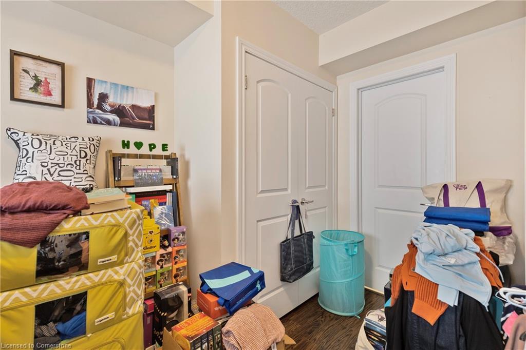 108-886 Golf Links Road, Ancaster, ON - Indoor