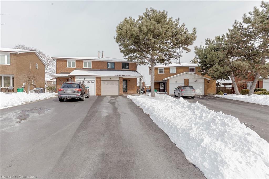 4155 Dursley Crescent, Mississauga, ON - Outdoor With Facade