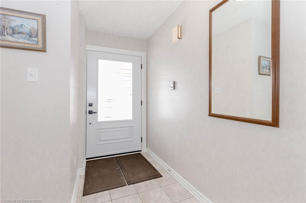 4155 Dursley Crescent, Mississauga, ON - Indoor Photo Showing Other Room