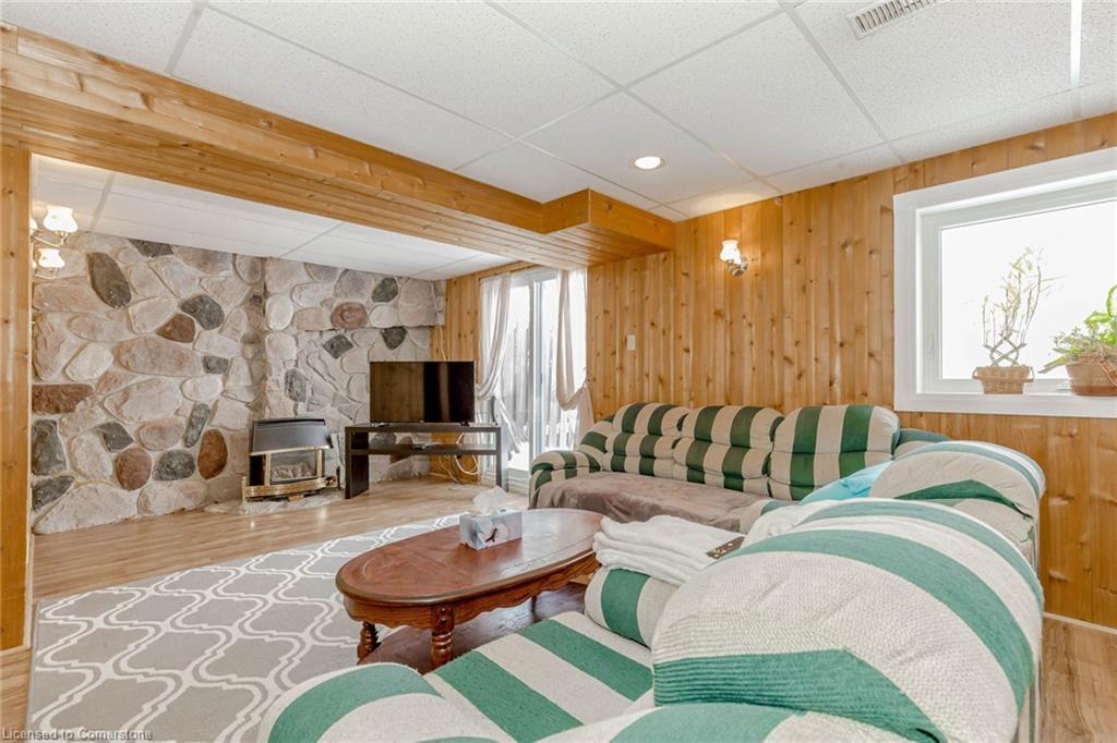 4155 Dursley Crescent, Mississauga, ON - Indoor Photo Showing Living Room With Fireplace