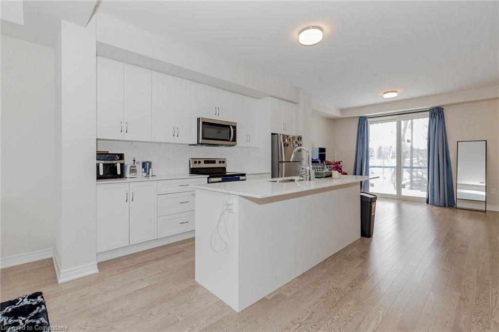 3 Folcroft Street Street, Brampton, ON - Indoor Photo Showing Kitchen
