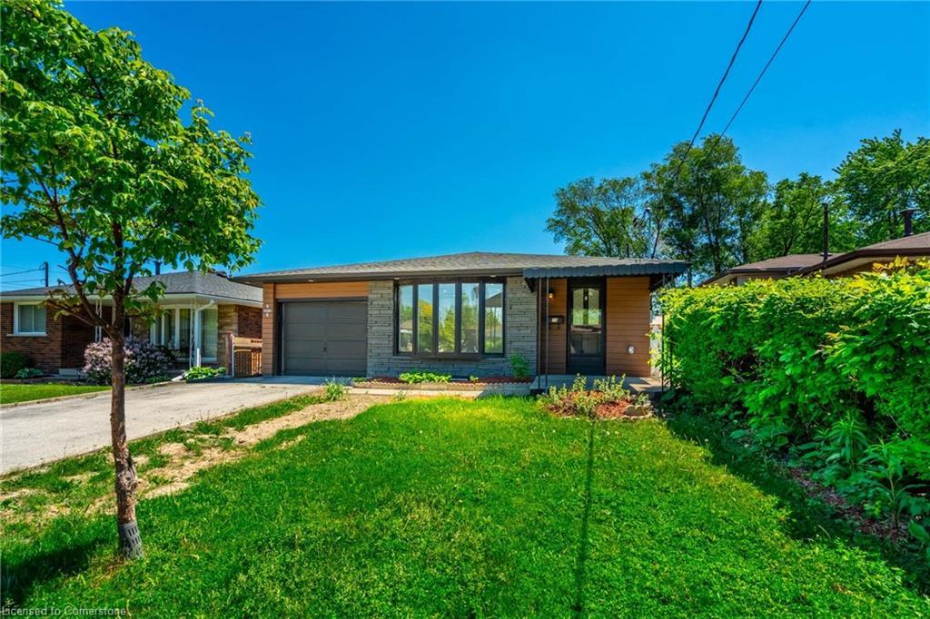 2-29 Northgate Drive, Hamilton, ON - Outdoor With Facade