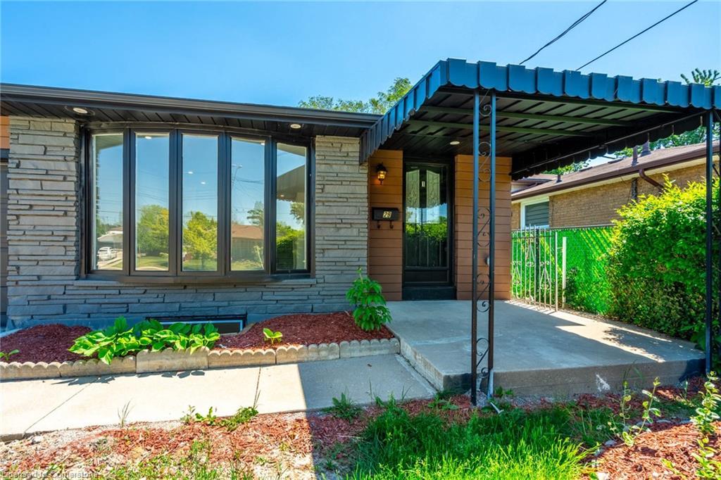 2-29 Northgate Drive, Hamilton, ON - Outdoor