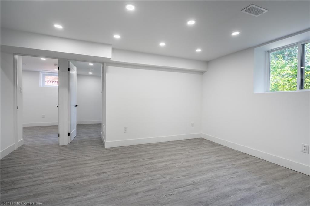 2-29 Northgate Drive, Hamilton, ON - Indoor