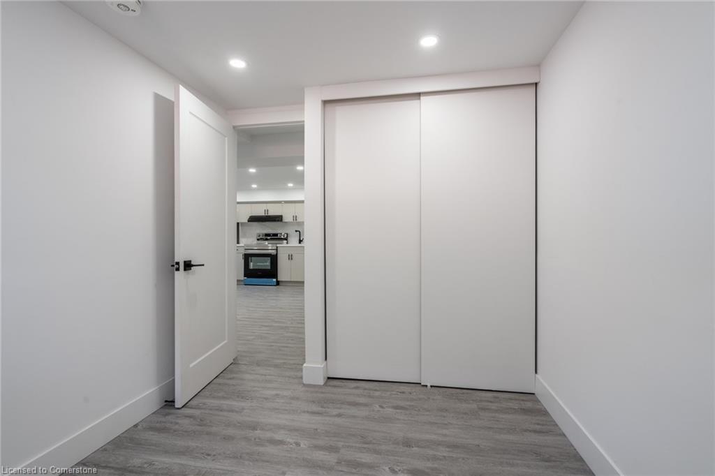 2-29 Northgate Drive, Hamilton, ON - Indoor Photo Showing Other Room