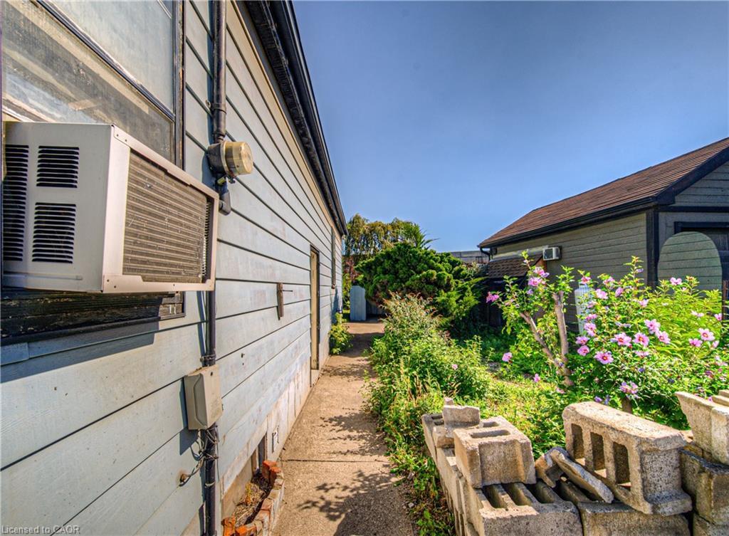 20 Beatty Avenue, Hamilton, ON - Outdoor With Exterior