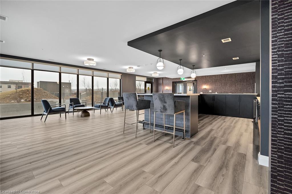 1414-15 Glebe Street, Cambridge, ON - Photo Showing Other Room