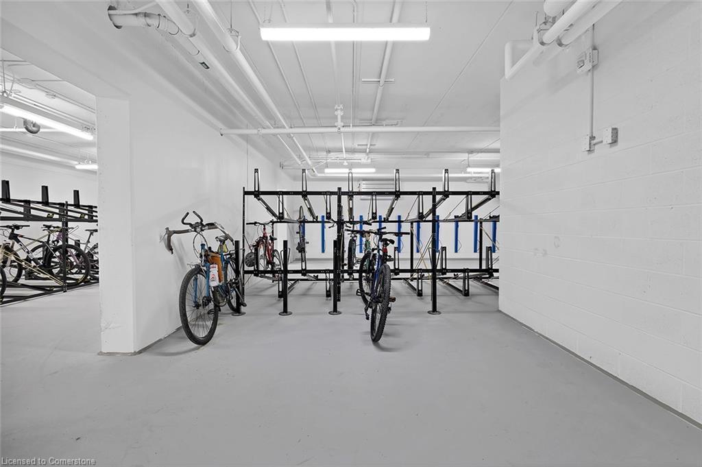 1414-15 Glebe Street, Cambridge, ON - Indoor Photo Showing Other Room