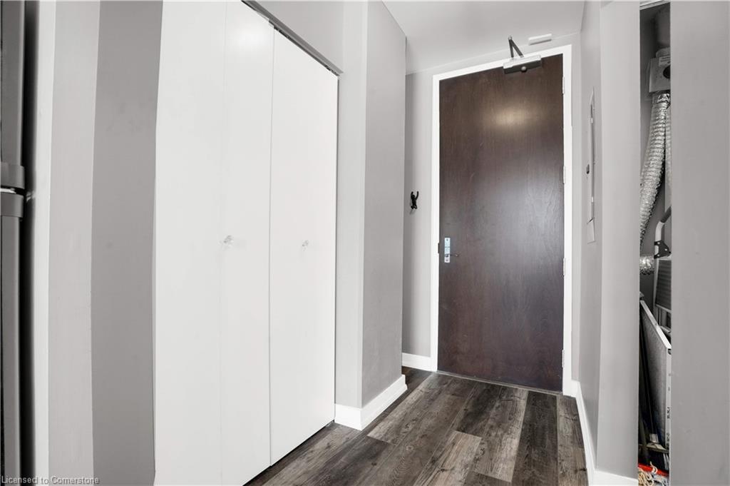 802-191 King Street S, Waterloo, ON - Indoor Photo Showing Other Room
