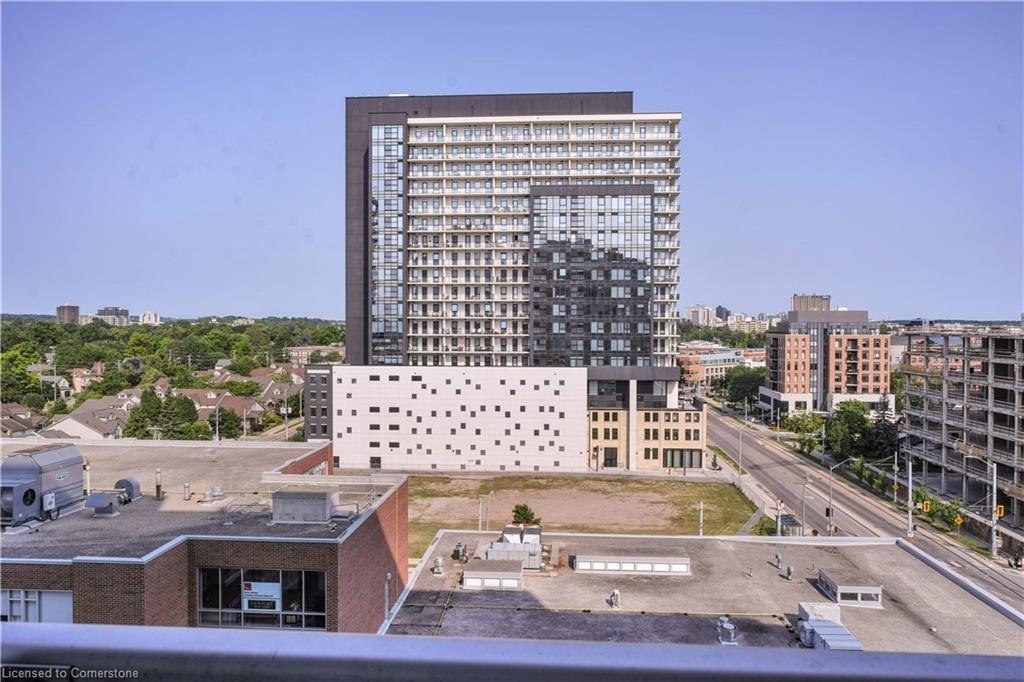 802-191 King Street S, Waterloo, ON - Outdoor