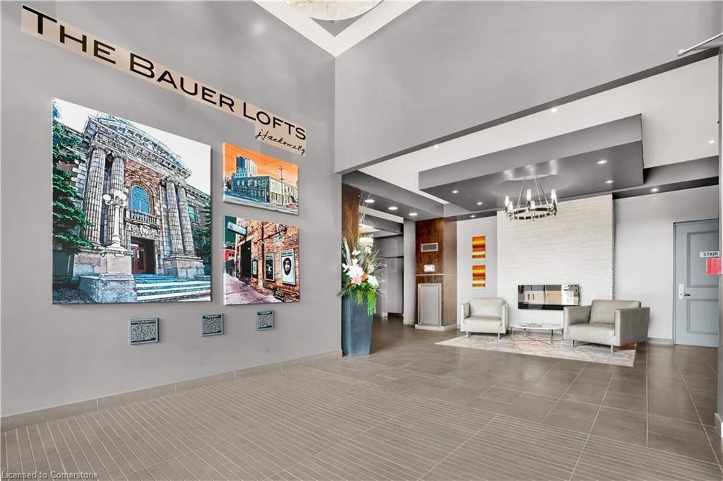 802-191 King Street S, Waterloo, ON - Indoor Photo Showing Other Room