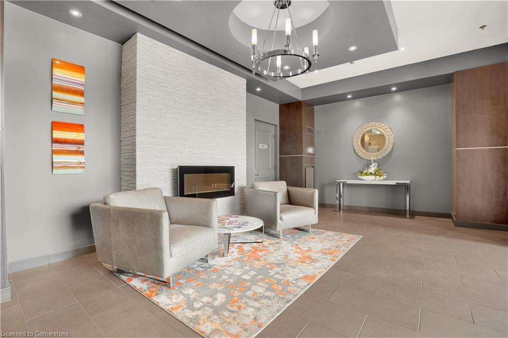 802-191 King Street S, Waterloo, ON - Indoor