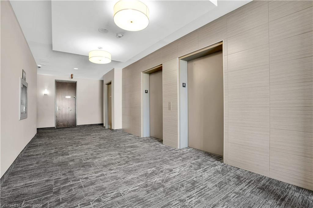 802-191 King Street S, Waterloo, ON - Indoor Photo Showing Other Room