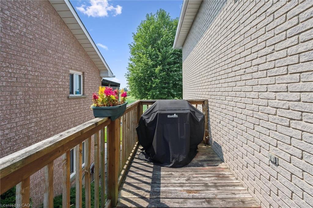 114 Delavan Drive, Cambridge, ON - Outdoor With Exterior