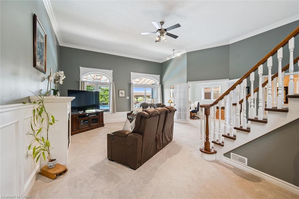 114 Delavan Drive, Cambridge, ON - Indoor Photo Showing Other Room