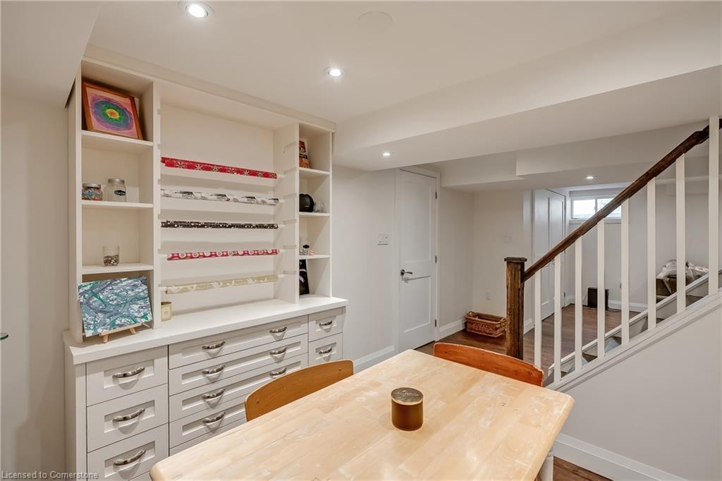 1153 Bellview Street, Burlington, ON - Indoor Photo Showing Other Room