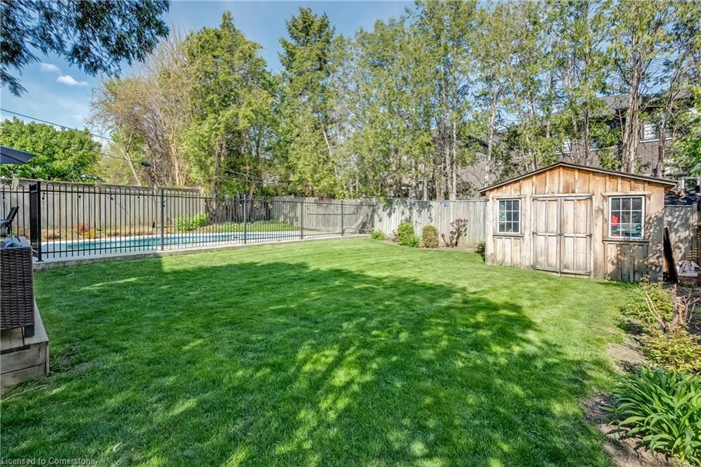 1153 Bellview Street, Burlington, ON - Outdoor With Backyard