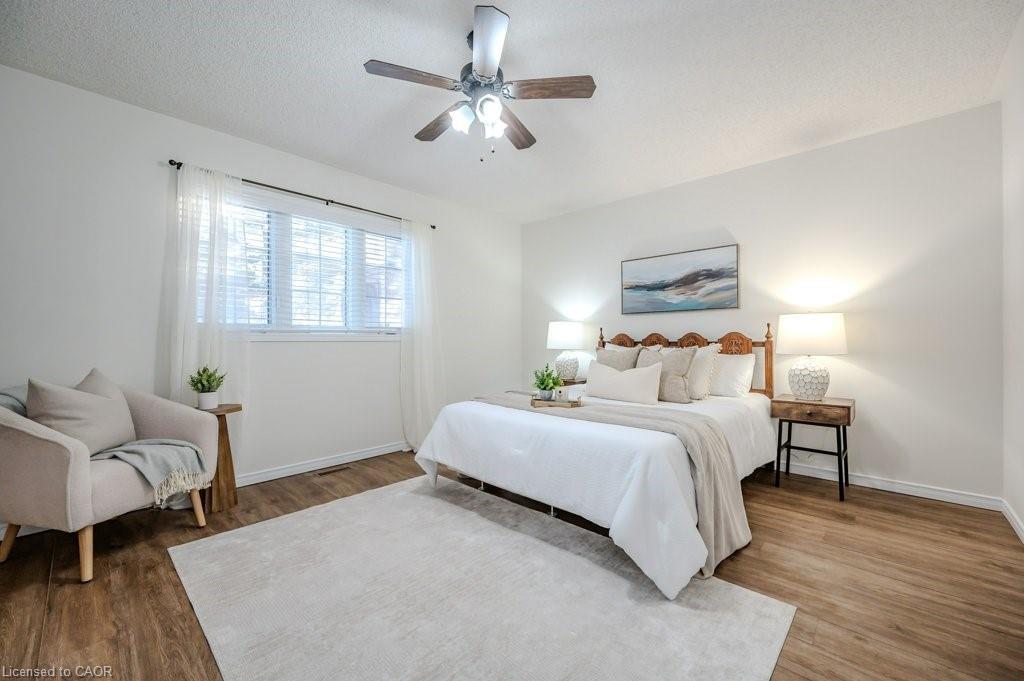 185 Wesley Crescent, Waterloo, ON - Indoor Photo Showing Bedroom