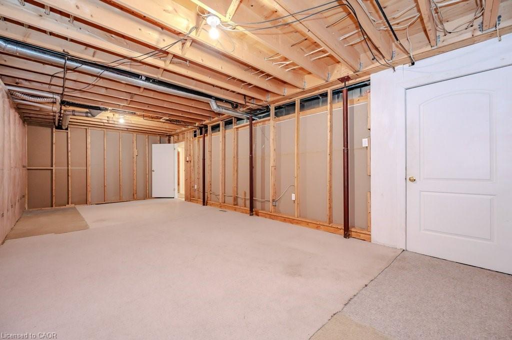 185 Wesley Crescent, Waterloo, ON - Indoor Photo Showing Basement