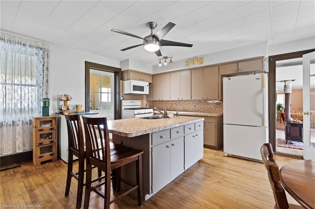 43030 Highway 3, Wainfleet, ON - Indoor Photo Showing Other Room