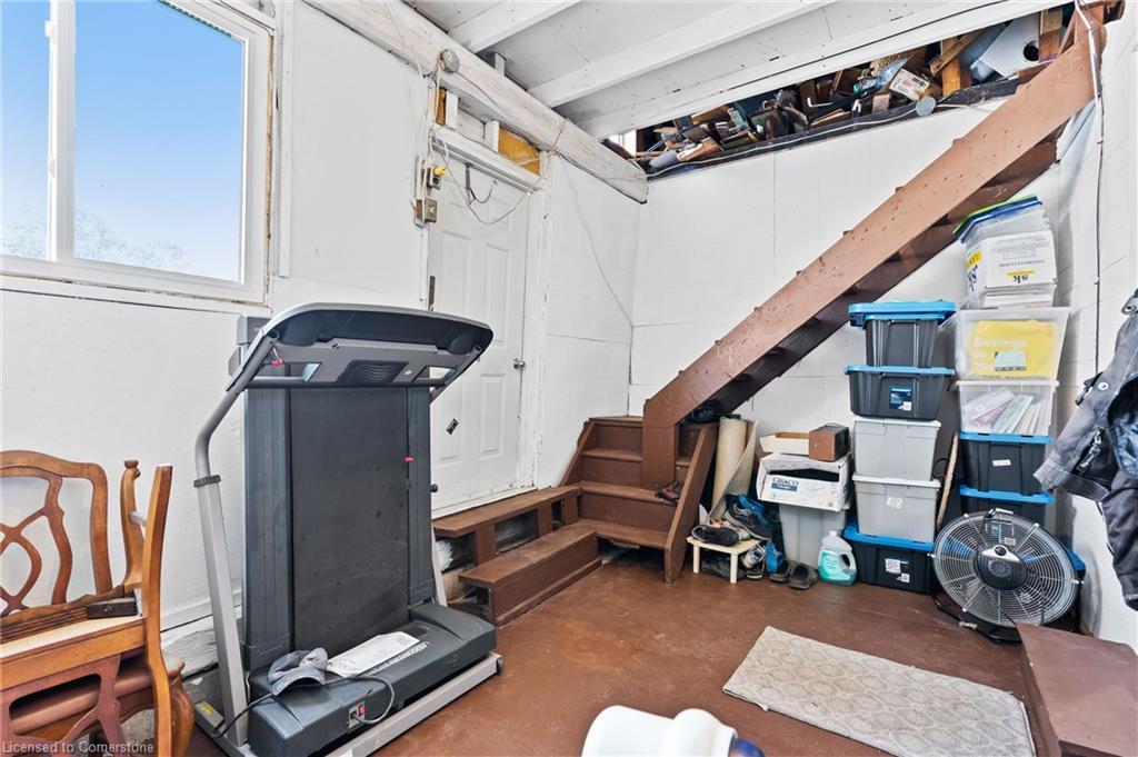 43030 Highway 3, Wainfleet, ON - Indoor Photo Showing Gym Room