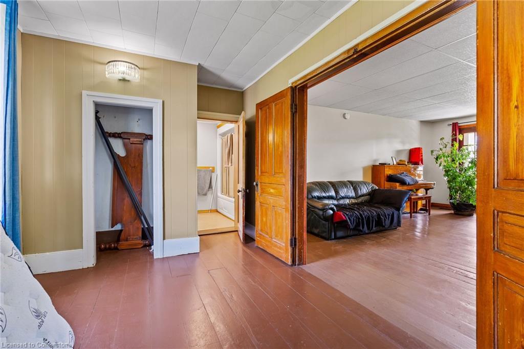 43030 Highway 3, Wainfleet, ON - Indoor Photo Showing Other Room