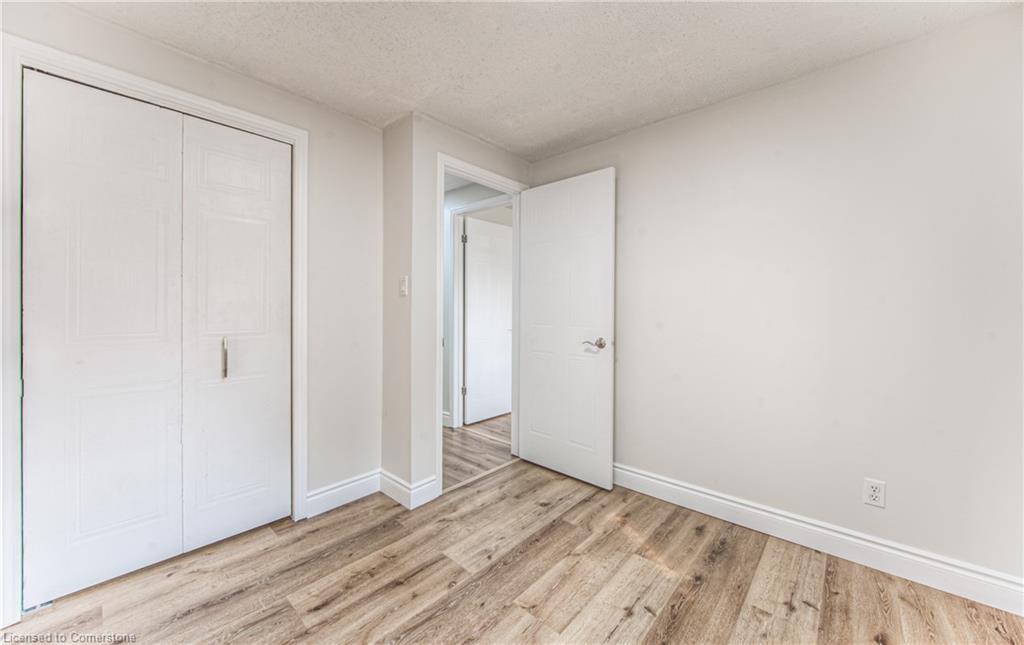 582 Drummerhill Crescent, Waterloo, ON - Indoor Photo Showing Other Room