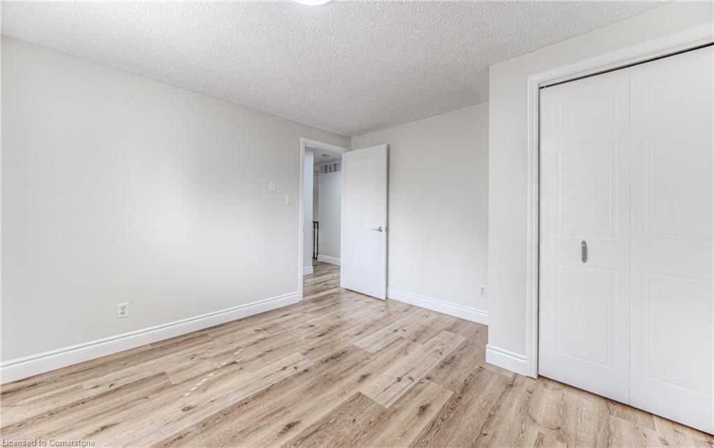 582 Drummerhill Crescent, Waterloo, ON - Indoor Photo Showing Other Room