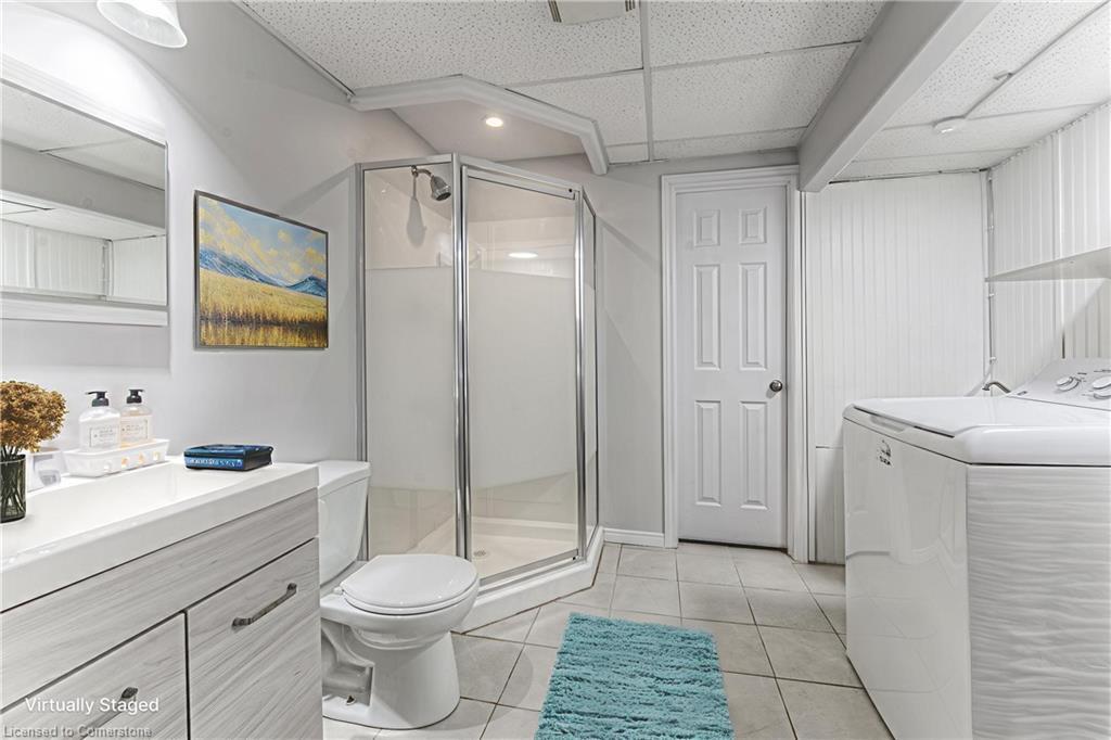 582 Drummerhill Crescent, Waterloo, ON - Indoor