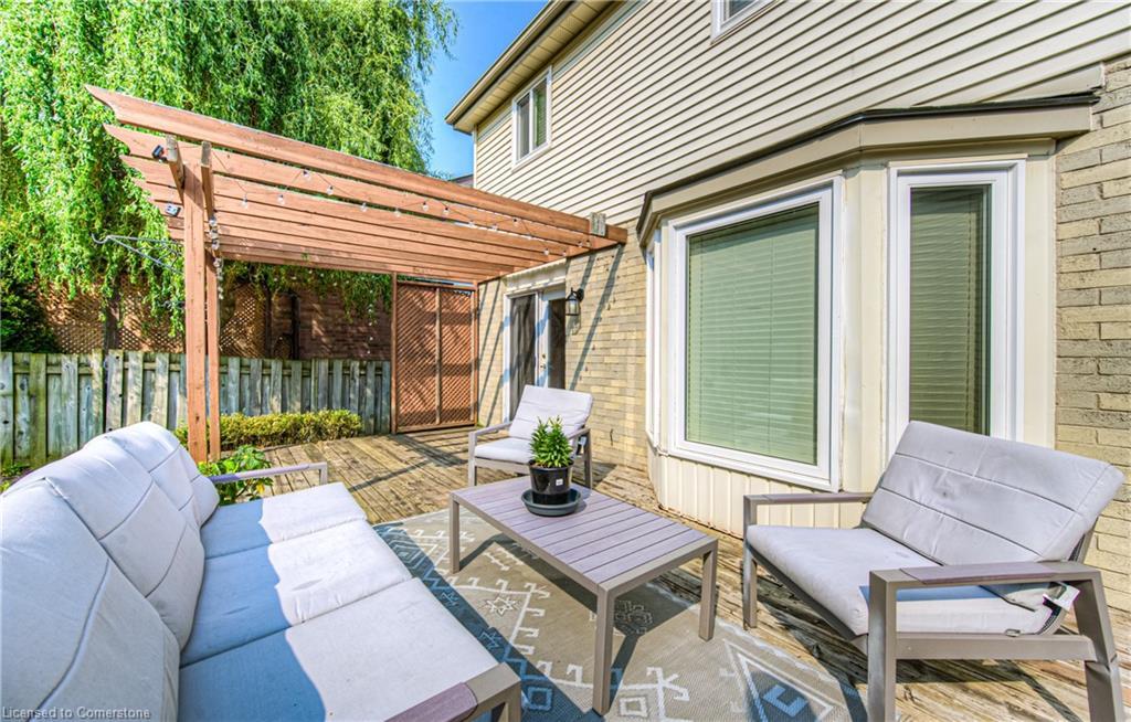 582 Drummerhill Crescent, Waterloo, ON - Outdoor With Deck Patio Veranda With Exterior