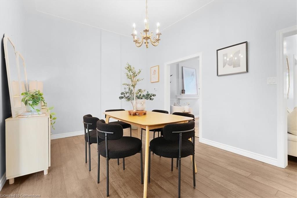 263 Mary Street, Hamilton, ON - Indoor Photo Showing Dining Room