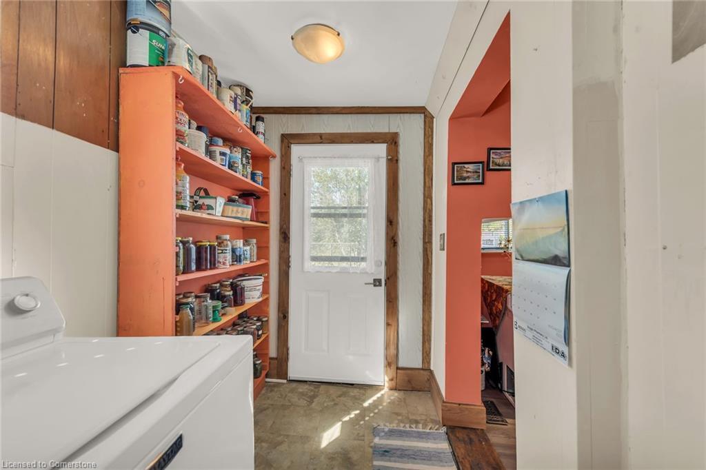 35 Canal Bank Road, Port Colborne, ON - Indoor