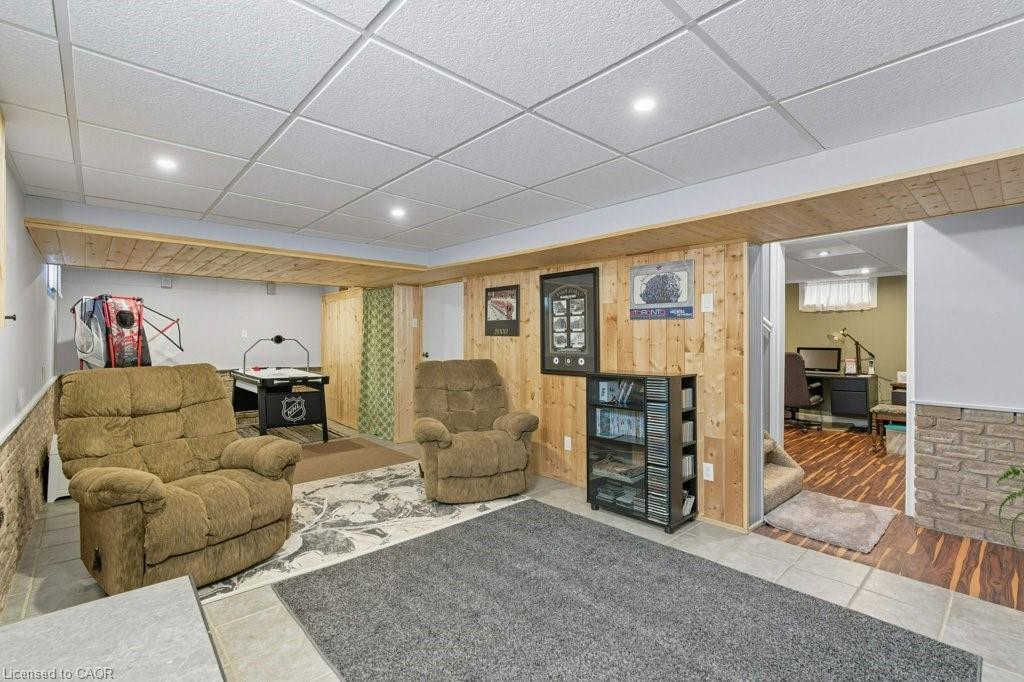 478 East 37Th Street, Hamilton, ON - Indoor