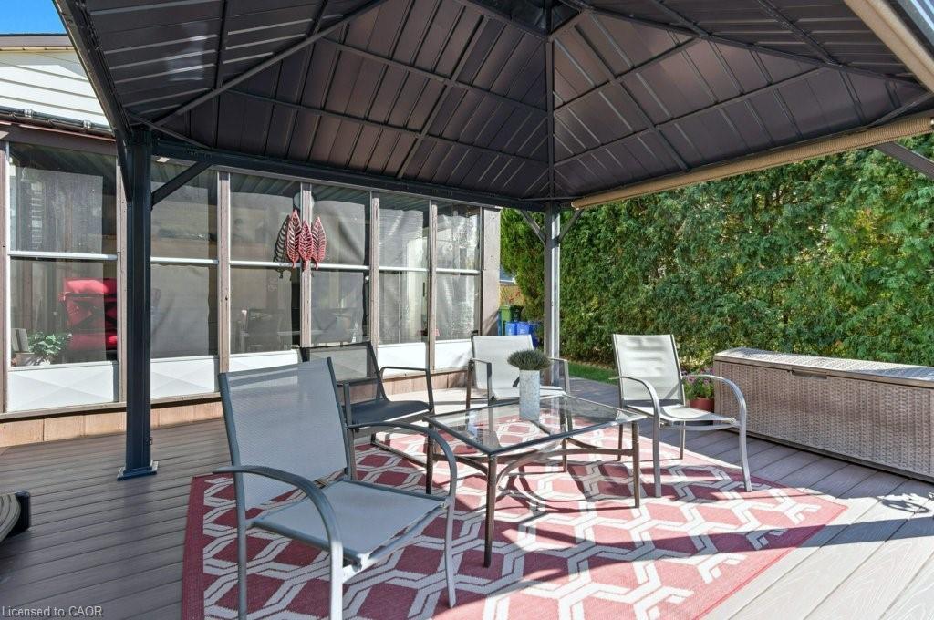 478 East 37Th Street, Hamilton, ON - Outdoor With Deck Patio Veranda