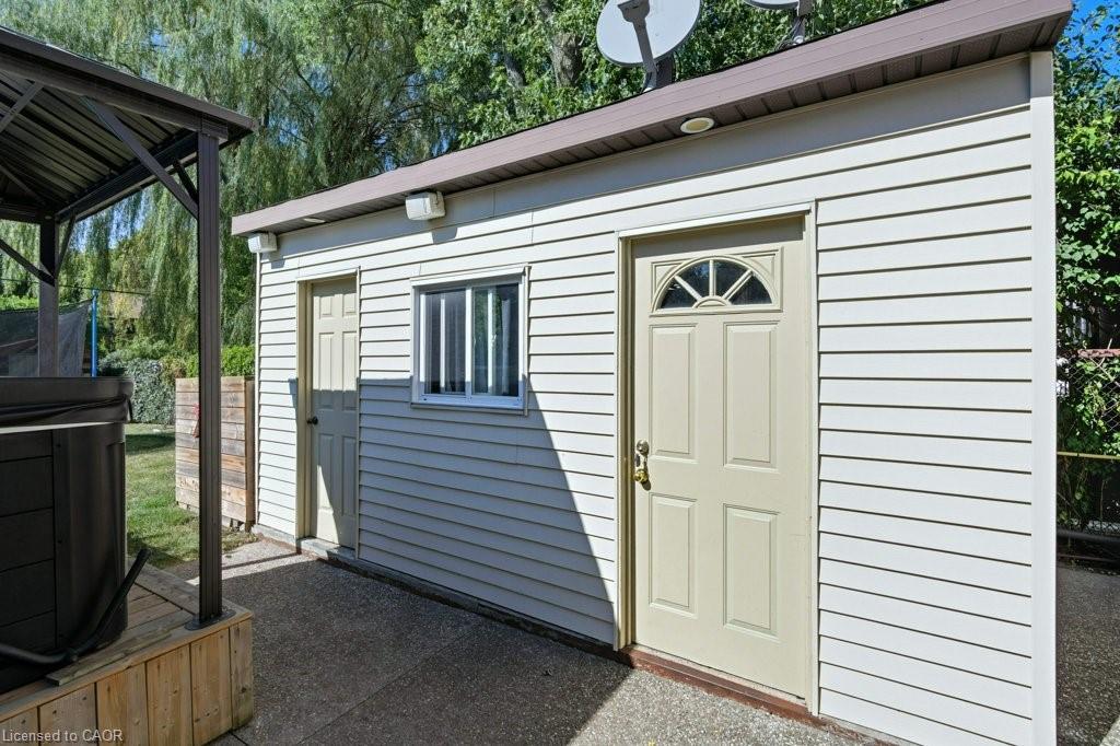 478 East 37Th Street, Hamilton, ON - Outdoor With Exterior