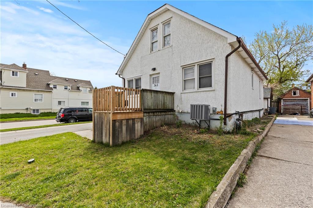 362 Carlton Street, St. Catharines, ON - Outdoor