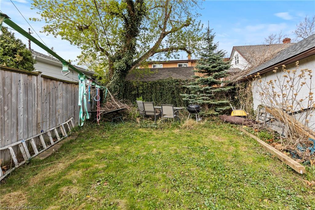 362 Carlton Street, St. Catharines, ON - Outdoor