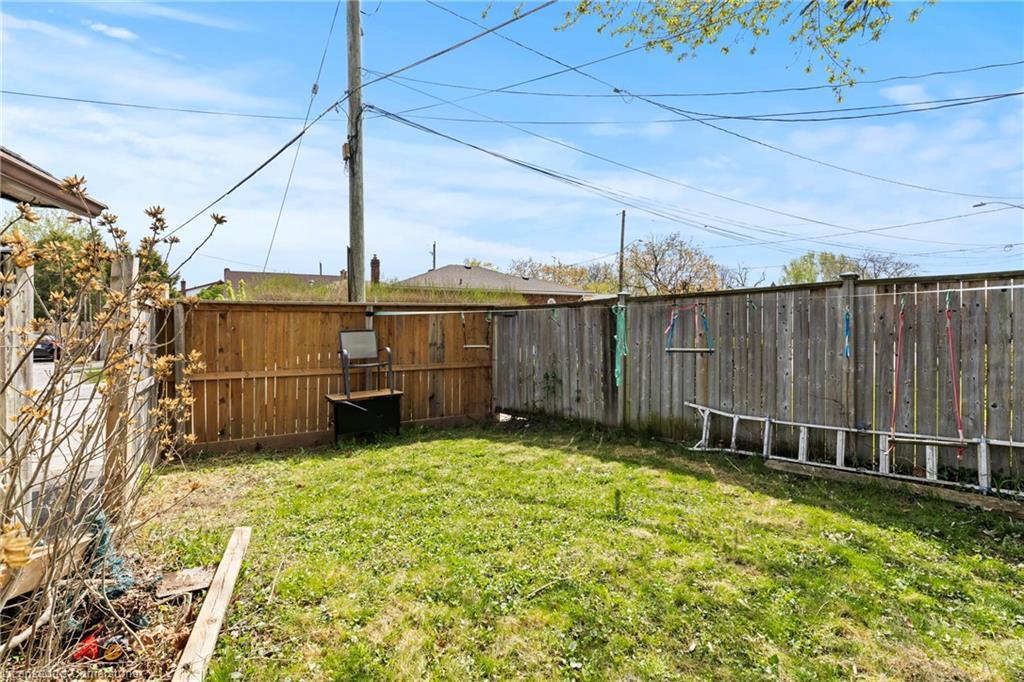 362 Carlton Street, St. Catharines, ON - Outdoor