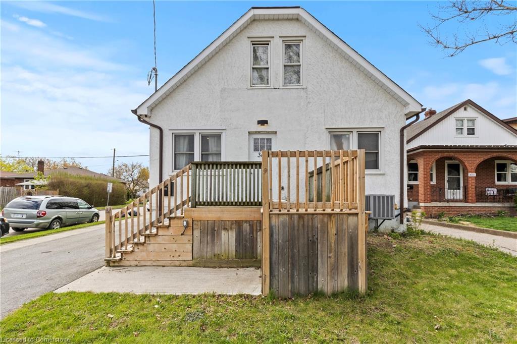 362 Carlton Street, St. Catharines, ON - Outdoor With Deck Patio Veranda
