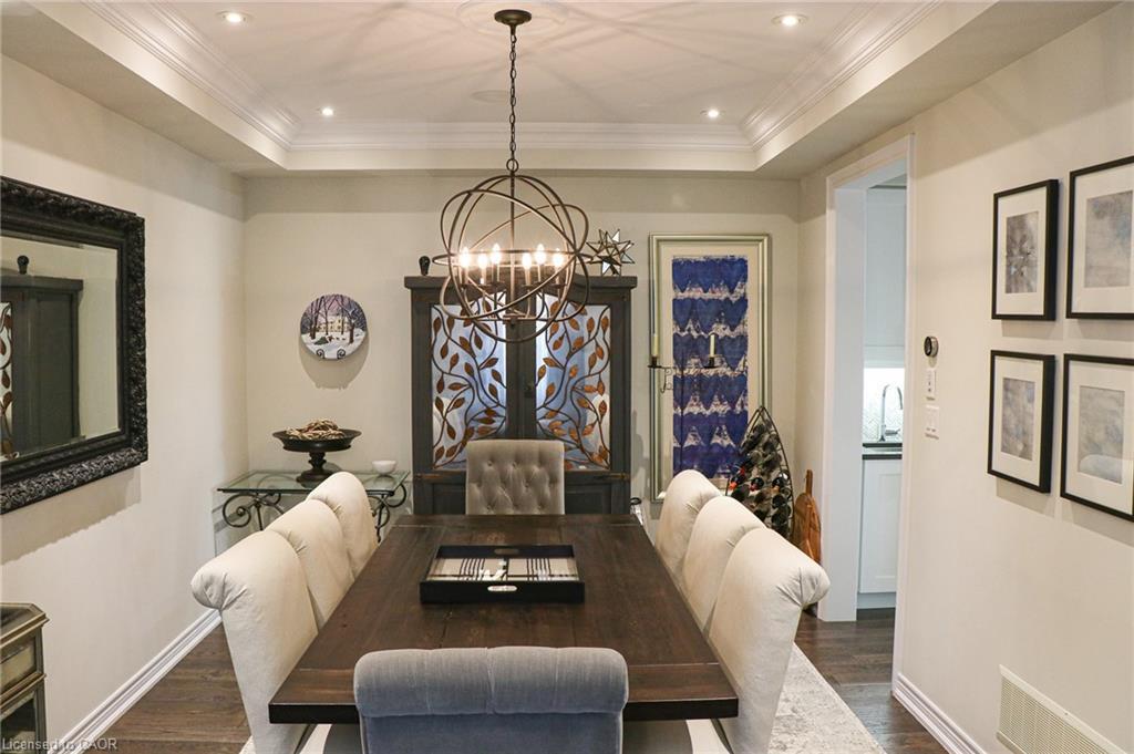 131 Mcpherson Road, Caledon, ON - Indoor Photo Showing Dining Room