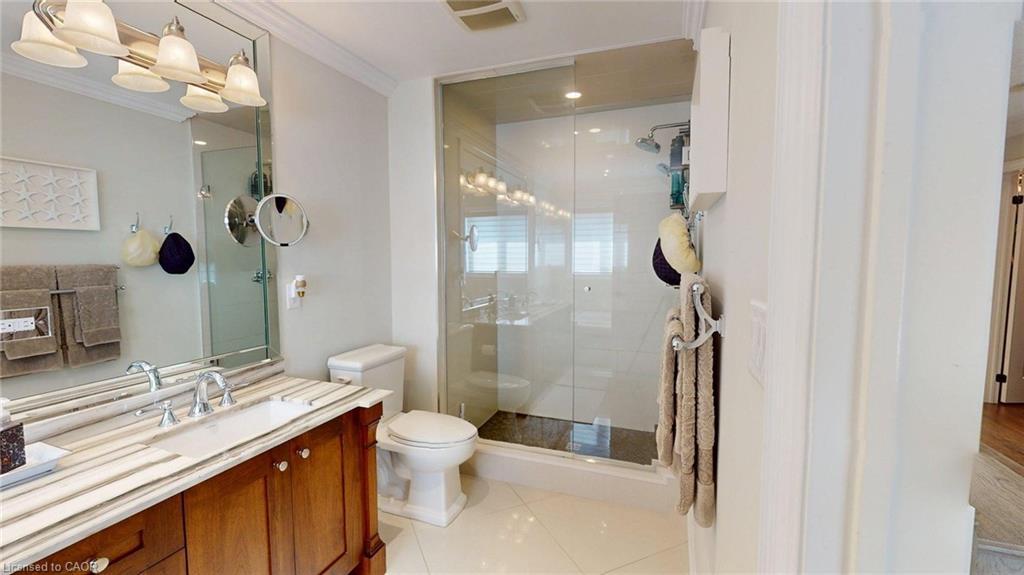 131 Mcpherson Road, Caledon, ON - Indoor Photo Showing Bathroom