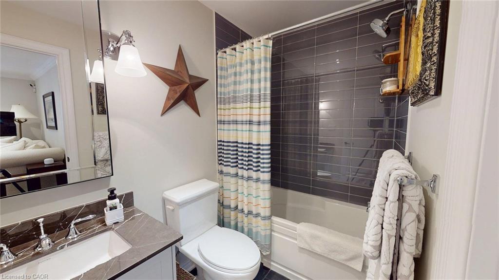 131 Mcpherson Road, Caledon, ON - Indoor Photo Showing Bathroom