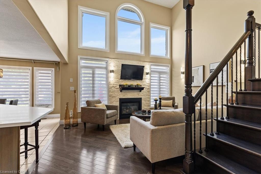 118 Banffshire Street, Kitchener, ON - Indoor Photo Showing Other Room With Fireplace