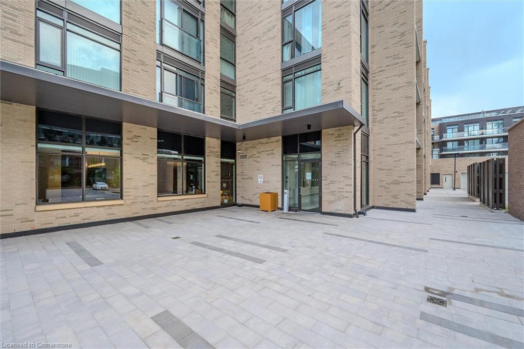 323-55 Duke Street, Kitchener, ON - Outdoor