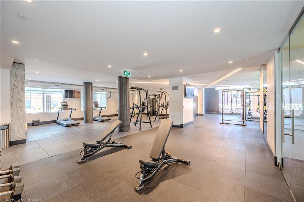 323-55 Duke Street, Kitchener, ON - Indoor Photo Showing Gym Room