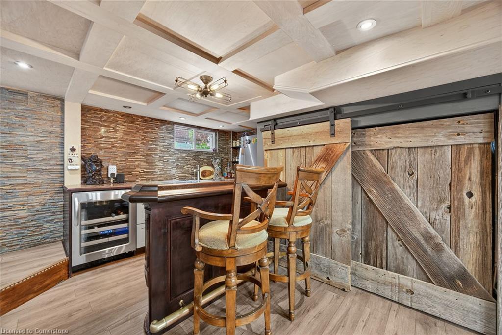 108 Owen Street, Barrie, ON - Indoor